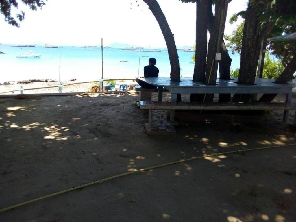 Rimtalay Resort Koh Si Chang Esterno foto