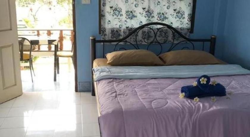 Rimtalay Resort Koh Si Chang Esterno foto
