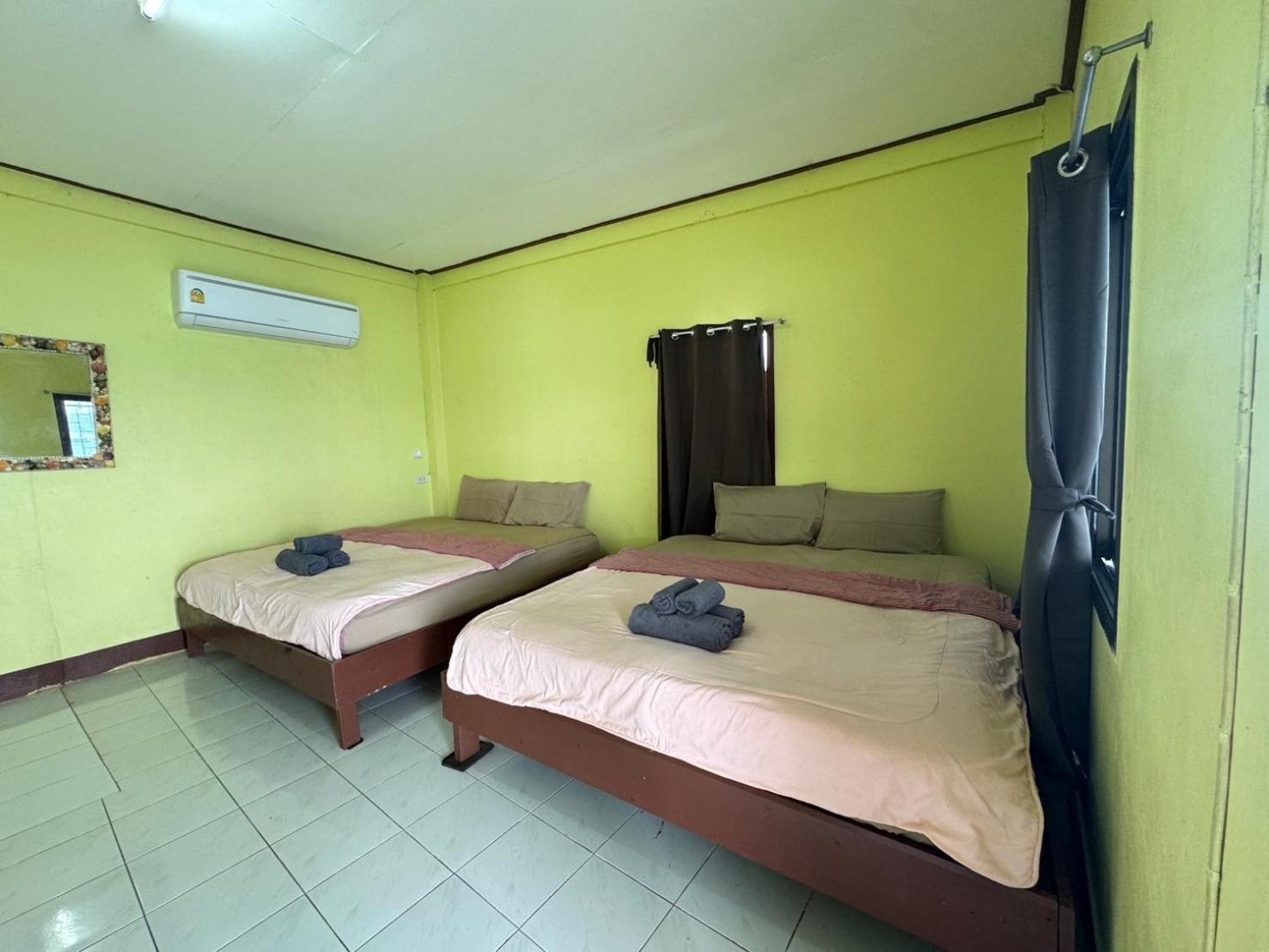Rimtalay Resort Koh Si Chang Esterno foto