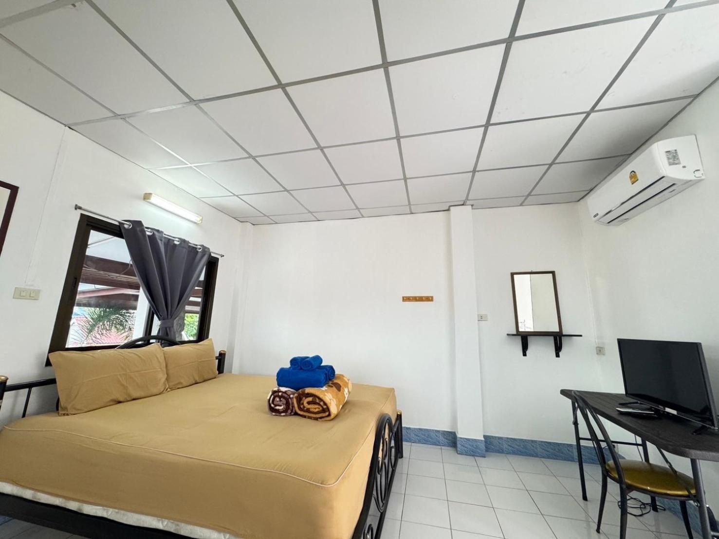 Rimtalay Resort Koh Si Chang Esterno foto