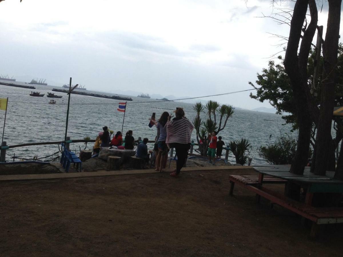 Rimtalay Resort Koh Si Chang Esterno foto